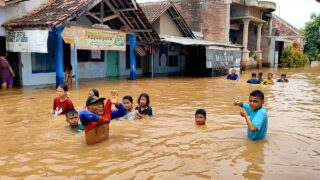 Darurat Banjir: Pasuruan Dilanda Bencana, Tiga Kecamatan Terendam