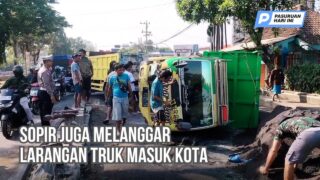 Truk Pasir Menabrak PJU dan Terguling di Pantura Blandongan